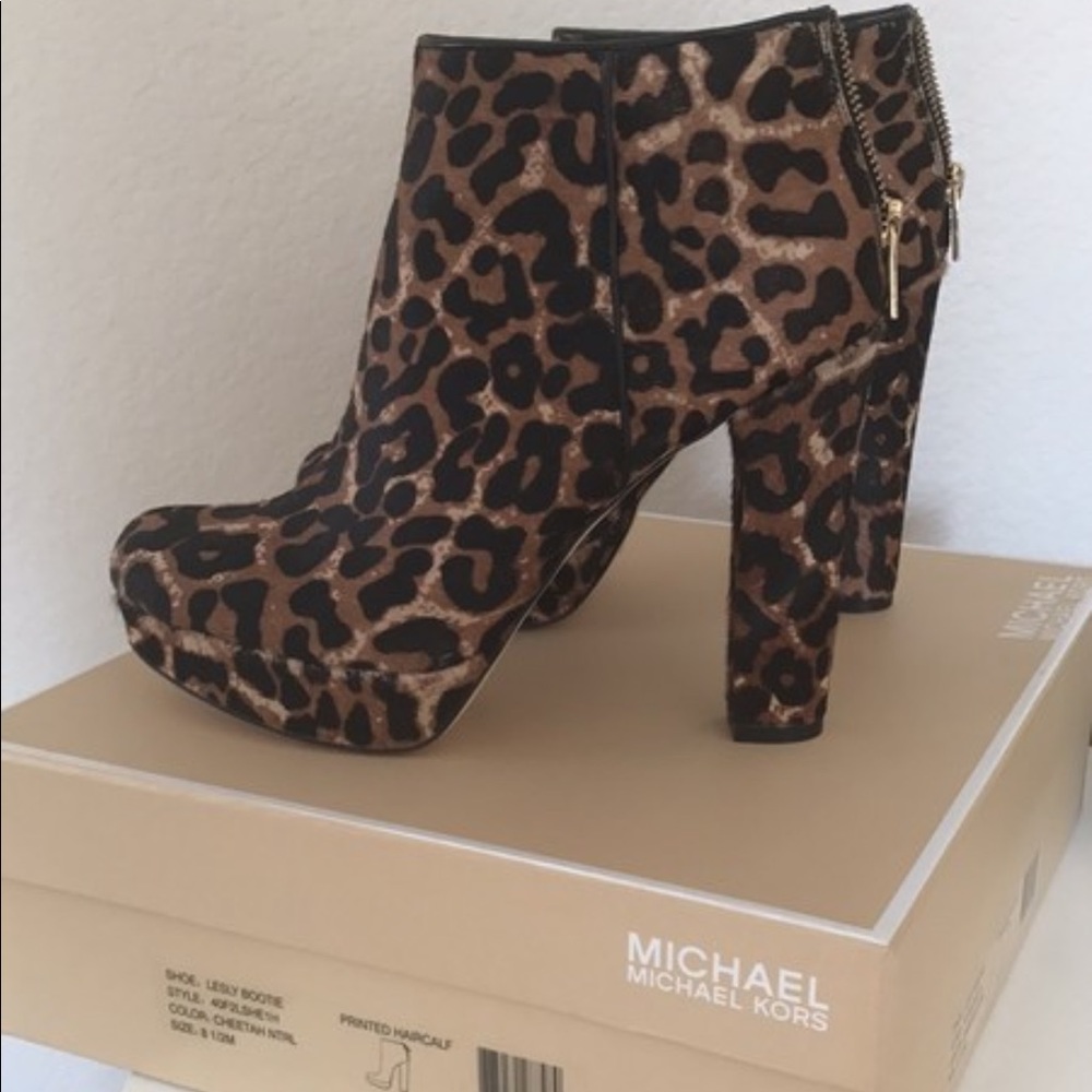 Wore once at wedding.i don’t really wear heels